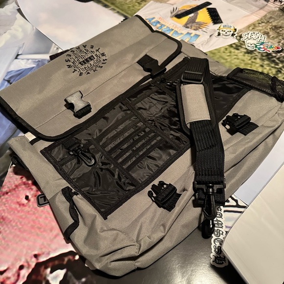 Bones x TeamSesh x Team Sesh - Picture 3 of 3